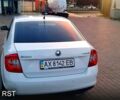 Белый Шкода Рапид, объемом двигателя 1.2 л и пробегом 176 тыс. км за 5500 $, фото 3 на Automoto.ua