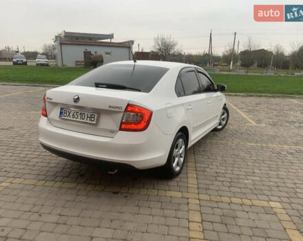 Білий Шкода Рапід, об'ємом двигуна 1.6 л та пробігом 284 тис. км за 7000 $, фото 3 на Automoto.ua