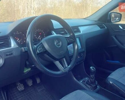 Белый Шкода Рапид, объемом двигателя 1.2 л и пробегом 122 тыс. км за 7500 $, фото 15 на Automoto.ua