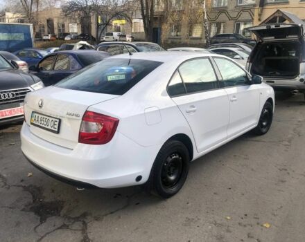 Белый Шкода Рапид, объемом двигателя 1.6 л и пробегом 259 тыс. км за 7500 $, фото 5 на Automoto.ua