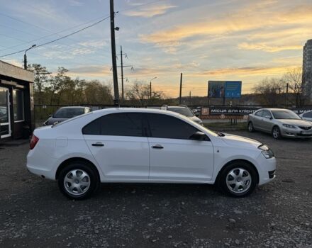 Шкода Рапид 2014 в Полтаве на Automoto.ua Белый Шкода Рапид, объемом двигателя 1.2 л и пробегом 140 тыс. км за 6700 $, фото 5 на Automoto.ua
