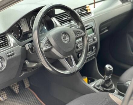 Шкода Рапид 2014 в Кропивницком (Кировограде) на Automoto.ua Белый Шкода Рапид, объемом двигателя 1.2 л и пробегом 180 тыс. км за 7499 $, фото 12 на Automoto.ua