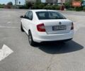 Белый Шкода Рапид, объемом двигателя 1.6 л и пробегом 250 тыс. км за 7550 $, фото 4 на Automoto.ua