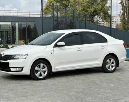 Шкода Рапид 2014 в Кропивницком (Кировограде) на Automoto.ua Белый Шкода Рапид, объемом двигателя 1.2 л и пробегом 180 тыс. км за 7499 $, фото 4 на Automoto.ua