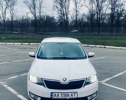 Білий Шкода Рапід, об'ємом двигуна 1.6 л та пробігом 257 тис. км за 8500 $, фото 12 на Automoto.ua