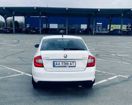 Білий Шкода Рапід, об'ємом двигуна 1.6 л та пробігом 257 тис. км за 8500 $, фото 9 на Automoto.ua