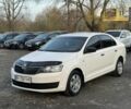 Шкода Рапид 2014 в Полтаве на Automoto.ua Белый Шкода Рапид, объемом двигателя 1.2 л и пробегом 140 тыс. км за 6700 $, фото 1 на Automoto.ua