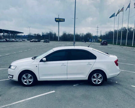 Білий Шкода Рапід, об'ємом двигуна 1.6 л та пробігом 257 тис. км за 8500 $, фото 10 на Automoto.ua