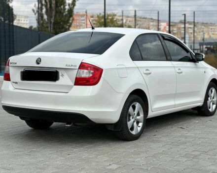 Шкода Рапид 2014 в Кропивницком (Кировограде) на Automoto.ua Белый Шкода Рапид, объемом двигателя 1.2 л и пробегом 180 тыс. км за 7499 $, фото 8 на Automoto.ua