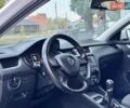 Белый Шкода Рапид, объемом двигателя 1.4 л и пробегом 140 тыс. км за 9599 $, фото 32 на Automoto.ua