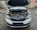 Белый Шкода Рапид, объемом двигателя 1.2 л и пробегом 291 тыс. км за 7000 $, фото 7 на Automoto.ua
