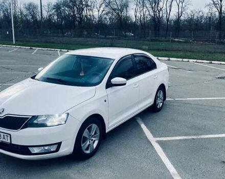 Білий Шкода Рапід, об'ємом двигуна 1.6 л та пробігом 257 тис. км за 8500 $, фото 11 на Automoto.ua