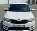 Белый Шкода Рапид, объемом двигателя 1.6 л и пробегом 250 тыс. км за 7550 $, фото 1 на Automoto.ua