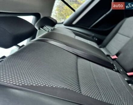 Белый Шкода Рапид, объемом двигателя 1.4 л и пробегом 140 тыс. км за 9599 $, фото 49 на Automoto.ua