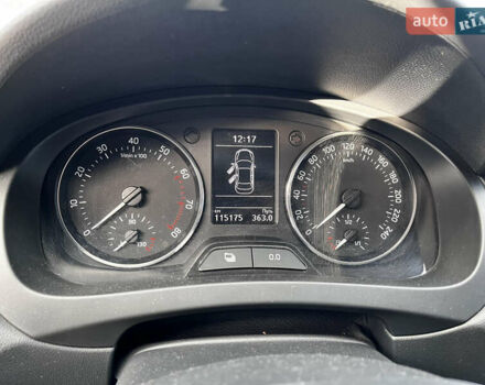 Белый Шкода Рапид, объемом двигателя 1.6 л и пробегом 115 тыс. км за 11600 $, фото 14 на Automoto.ua