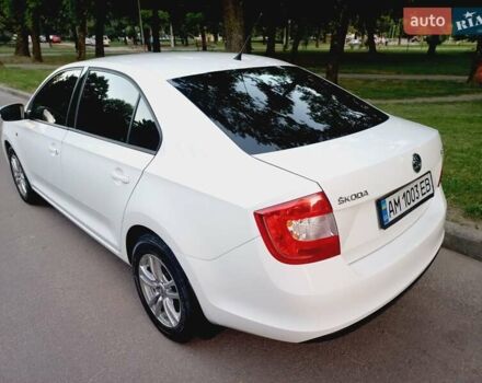 Белый Шкода Рапид, объемом двигателя 1.6 л и пробегом 240 тыс. км за 7700 $, фото 10 на Automoto.ua