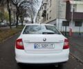 Белый Шкода Рапид, объемом двигателя 1.4 л и пробегом 228 тыс. км за 7500 $, фото 8 на Automoto.ua