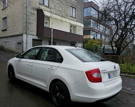 Белый Шкода Рапид, объемом двигателя 1.4 л и пробегом 228 тыс. км за 7500 $, фото 5 на Automoto.ua