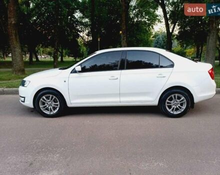 Шкода Рапид 2015 в Житомире на Automoto.ua Белый Шкода Рапид, объемом двигателя 1.6 л и пробегом 240 тыс. км за 6500 $, фото 5 на Automoto.ua