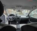 Белый Шкода Рапид, объемом двигателя 1.4 л и пробегом 228 тыс. км за 7500 $, фото 12 на Automoto.ua