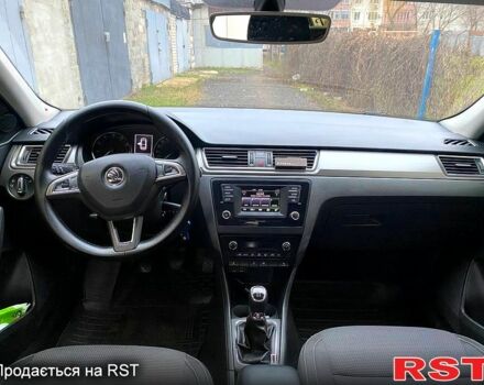 Білий Шкода Рапід, об'ємом двигуна 1.6 л та пробігом 200 тис. км за 8500 $, фото 12 на Automoto.ua