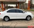 Білий Шкода Рапід, об'ємом двигуна 1.6 л та пробігом 200 тис. км за 8500 $, фото 5 на Automoto.ua