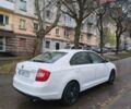 Белый Шкода Рапид, объемом двигателя 1.4 л и пробегом 228 тыс. км за 7500 $, фото 6 на Automoto.ua