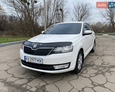 Білий Шкода Рапід, об'ємом двигуна 1.6 л та пробігом 200 тис. км за 8500 $, фото 1 на Automoto.ua