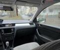 Белый Шкода Рапид, объемом двигателя 1.4 л и пробегом 228 тыс. км за 7500 $, фото 21 на Automoto.ua