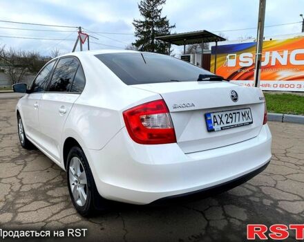 Білий Шкода Рапід, об'ємом двигуна 1.6 л та пробігом 200 тис. км за 8500 $, фото 8 на Automoto.ua