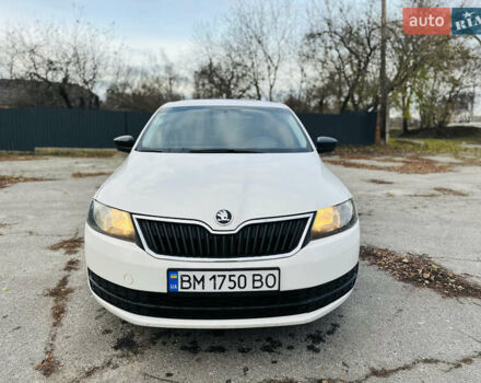 Белый Шкода Рапид, объемом двигателя 1.2 л и пробегом 65 тыс. км за 9300 $, фото 3 на Automoto.ua