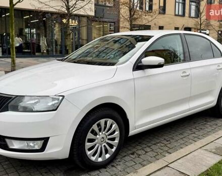 Белый Шкода Рапид, объемом двигателя 1.2 л и пробегом 141 тыс. км за 7800 $, фото 1 на Automoto.ua