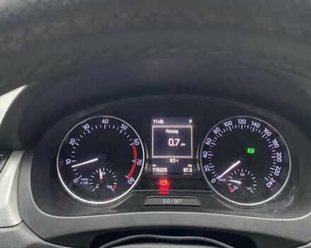 Белый Шкода Рапид, объемом двигателя 1.6 л и пробегом 115 тыс. км за 13000 $, фото 17 на Automoto.ua