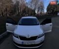 Білий Шкода Рапід, об'ємом двигуна 1.2 л та пробігом 247 тис. км за 7200 $, фото 8 на Automoto.ua
