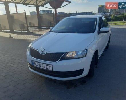 Білий Шкода Рапід, об'ємом двигуна 1.6 л та пробігом 62 тис. км за 12000 $, фото 5 на Automoto.ua