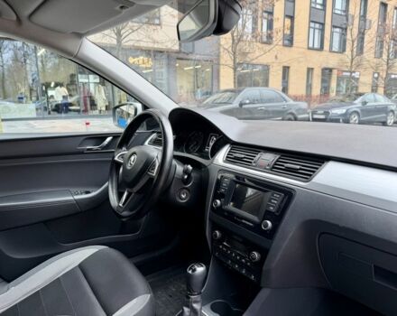 Белый Шкода Рапид, объемом двигателя 1.2 л и пробегом 141 тыс. км за 7800 $, фото 17 на Automoto.ua