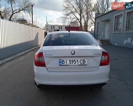 Белый Шкода Рапид, объемом двигателя 1.2 л и пробегом 155 тыс. км за 9000 $, фото 8 на Automoto.ua