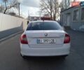Белый Шкода Рапид, объемом двигателя 1.2 л и пробегом 155 тыс. км за 9000 $, фото 8 на Automoto.ua
