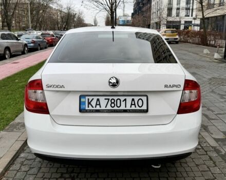 Белый Шкода Рапид, объемом двигателя 1.2 л и пробегом 141 тыс. км за 7800 $, фото 5 на Automoto.ua