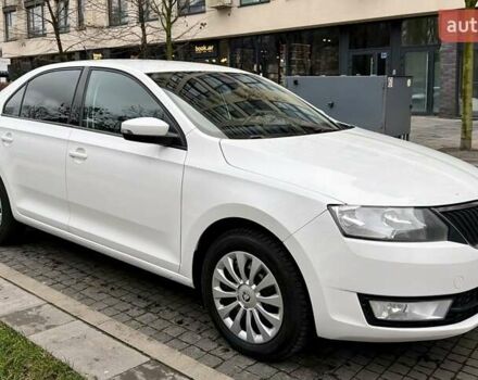 Белый Шкода Рапид, объемом двигателя 1.2 л и пробегом 141 тыс. км за 7800 $, фото 9 на Automoto.ua