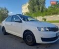 Білий Шкода Рапід, об'ємом двигуна 1.6 л та пробігом 62 тис. км за 12000 $, фото 11 на Automoto.ua
