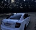 Білий Шкода Рапід, об'ємом двигуна 1.2 л та пробігом 247 тис. км за 7200 $, фото 2 на Automoto.ua
