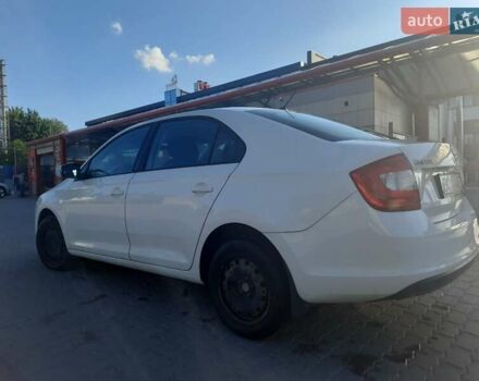Білий Шкода Рапід, об'ємом двигуна 1.6 л та пробігом 62 тис. км за 12000 $, фото 1 на Automoto.ua