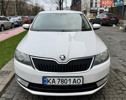 Белый Шкода Рапид, объемом двигателя 1.2 л и пробегом 141 тыс. км за 7800 $, фото 11 на Automoto.ua