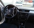 Белый Шкода Рапид, объемом двигателя 1.2 л и пробегом 155 тыс. км за 9000 $, фото 14 на Automoto.ua