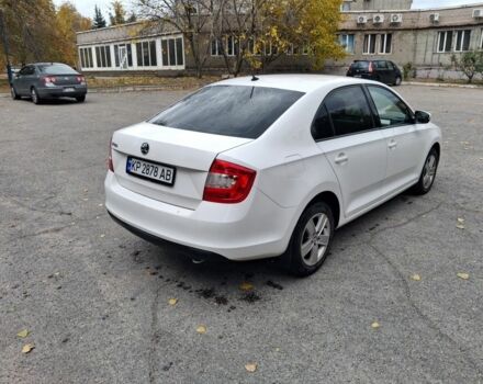 Белый Шкода Рапид, объемом двигателя 1.6 л и пробегом 114 тыс. км за 11000 $, фото 2 на Automoto.ua