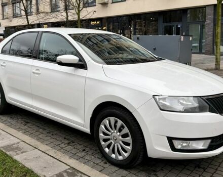 Белый Шкода Рапид, объемом двигателя 1.2 л и пробегом 141 тыс. км за 7800 $, фото 9 на Automoto.ua