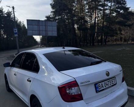 Білий Шкода Рапід, об'ємом двигуна 1.2 л та пробігом 247 тис. км за 7200 $, фото 4 на Automoto.ua