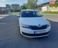 Білий Шкода Рапід, об'ємом двигуна 1.6 л та пробігом 62 тис. км за 12000 $, фото 1 на Automoto.ua
