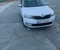 Белый Шкода Рапид, объемом двигателя 1.2 л и пробегом 187 тыс. км за 6500 $, фото 1 на Automoto.ua